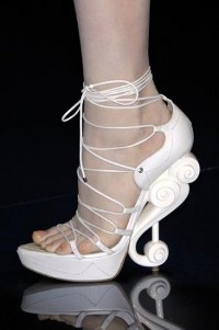 Туфли от Dior